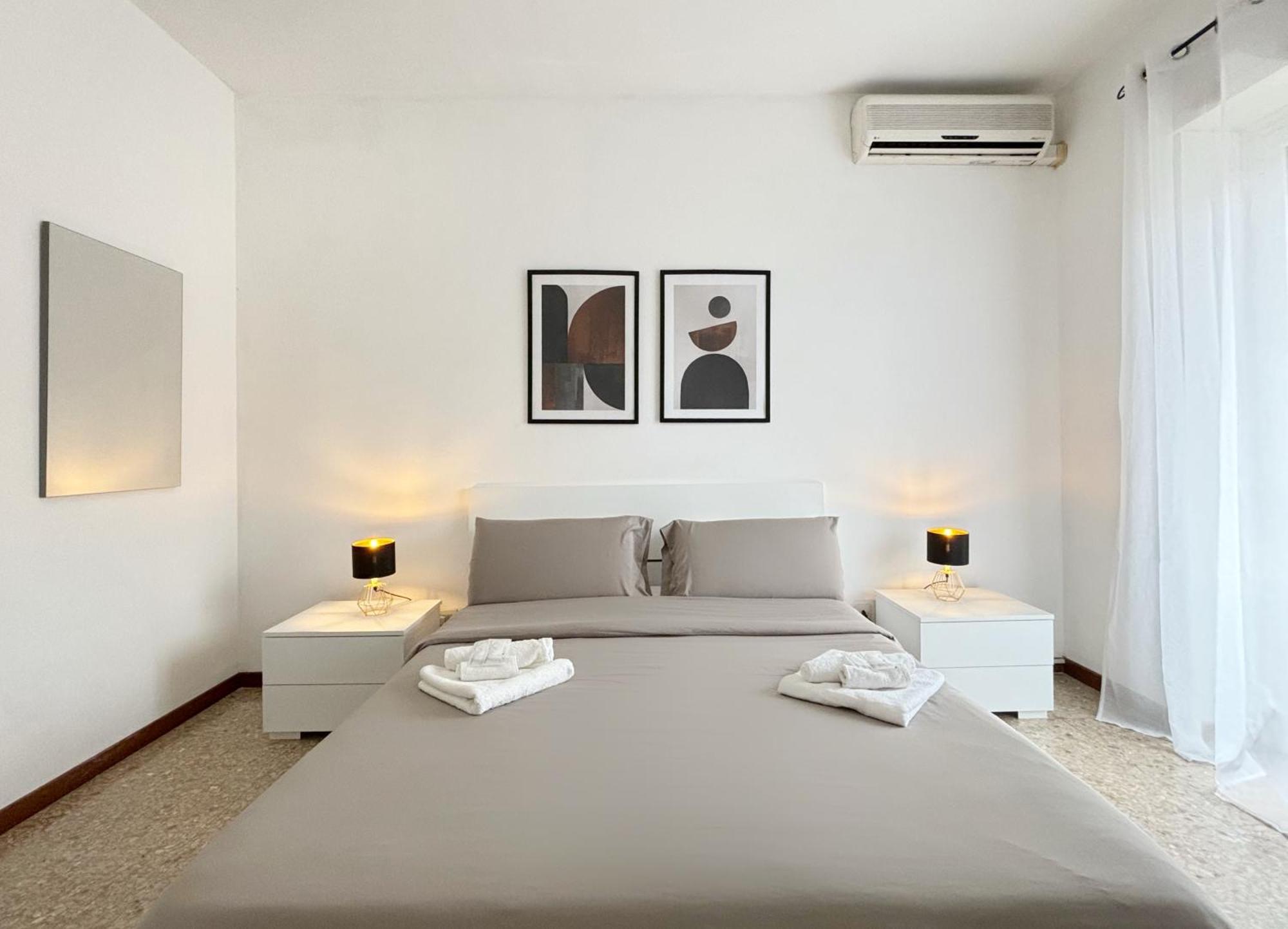 Casa Relax Con Parcheggio E Metro Appartement